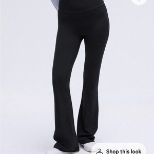 Lululemon Women's Black Flared leggings
